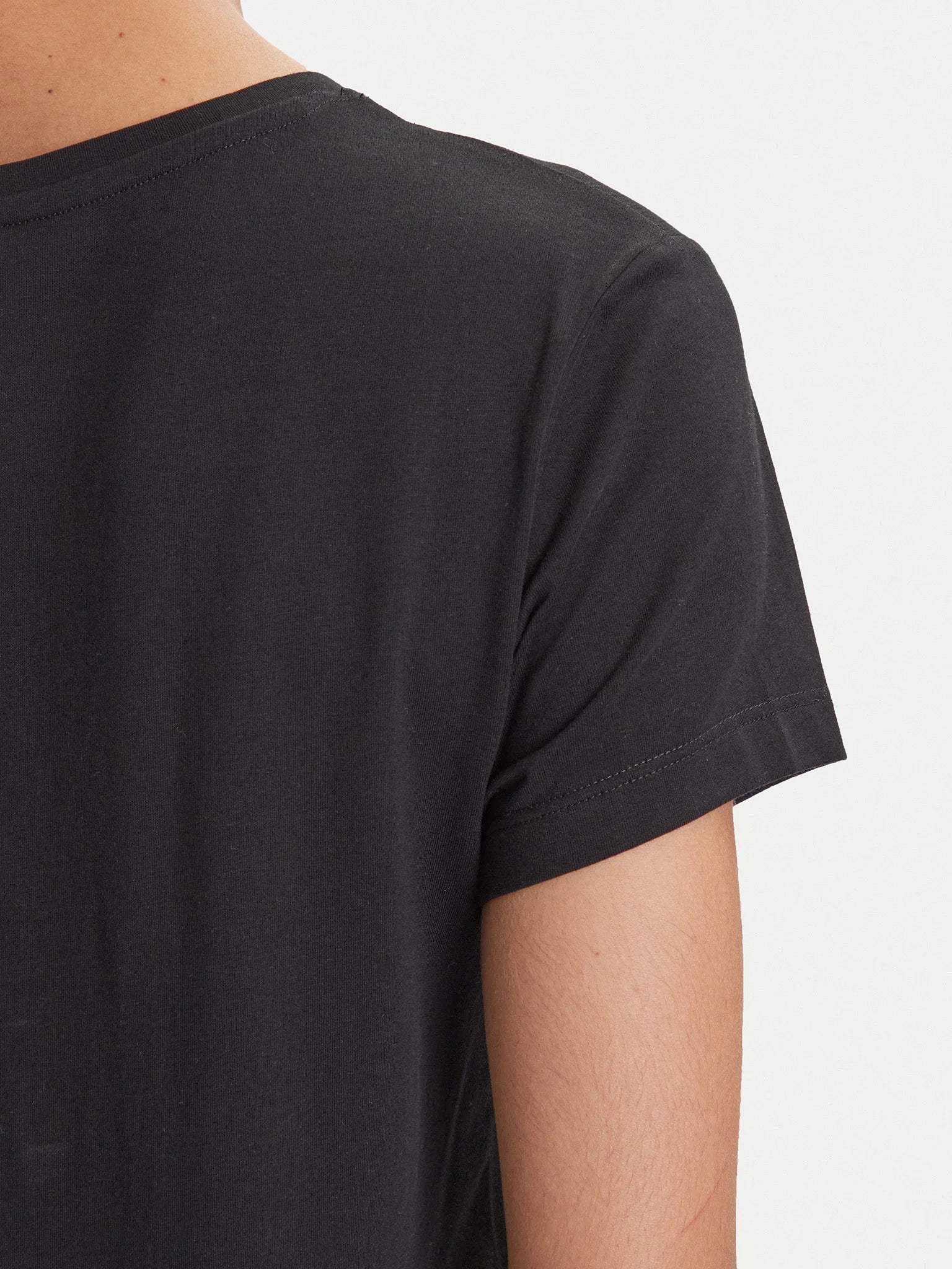 Emporio Armani EA7 T-Shirt Donna Manica Corta – Colore Nero, Taglia L