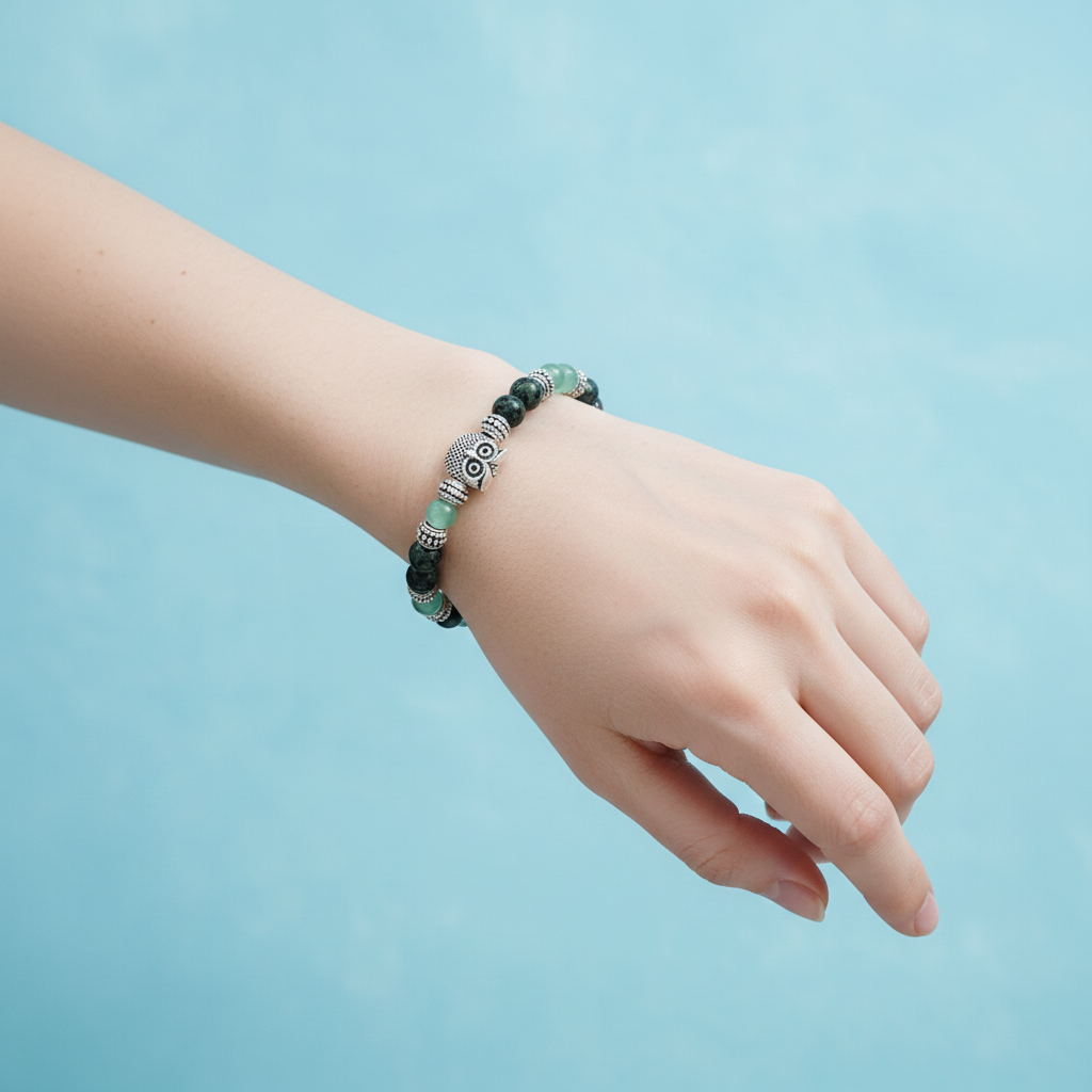 Bracciale Avventurina Verde e Agata Indiana indossato al polso