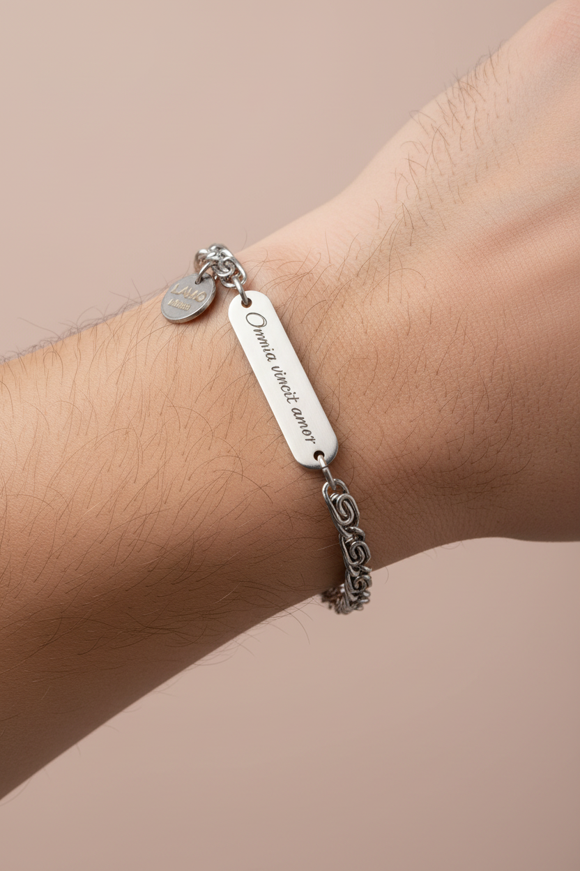 Lamù bracciale uomo acciaio catena bizantina targhetta indossato al polso