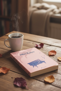 Oltre il nero - lifestyle con caffè e foglie autunnali
